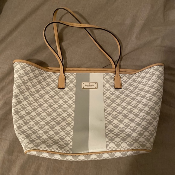 kate spade Handbags - Kate Spade Tote